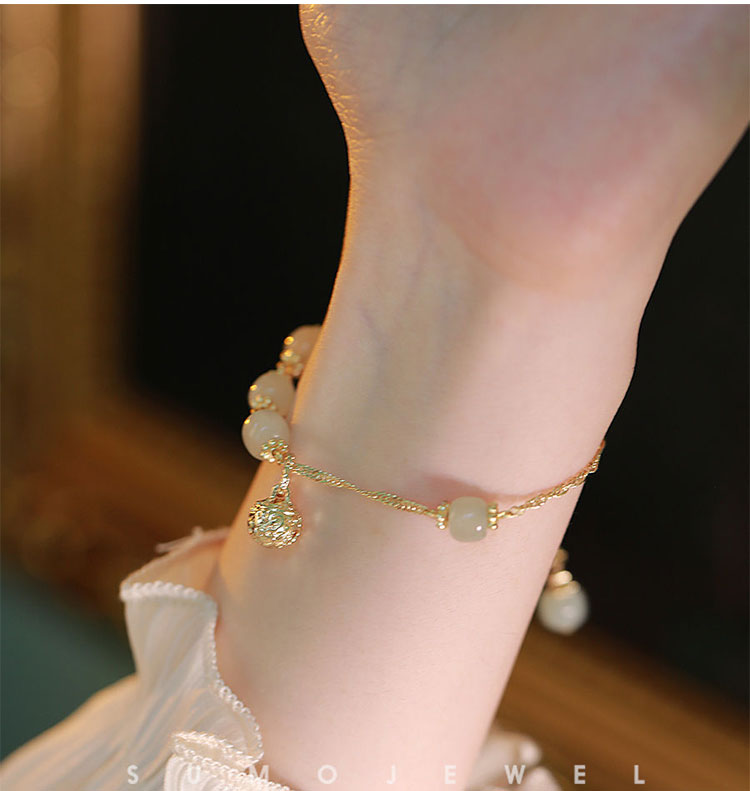 2022 New Hetian Jade Bell Bracelet