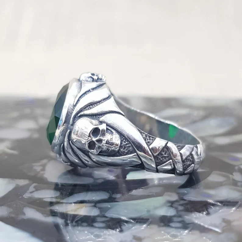 Jack Sparrow Skull Emerald Sterling Silver Ring