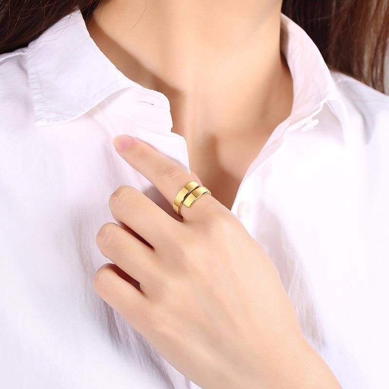 Elegant Adjustable Custom Ribbon Design Name Ring