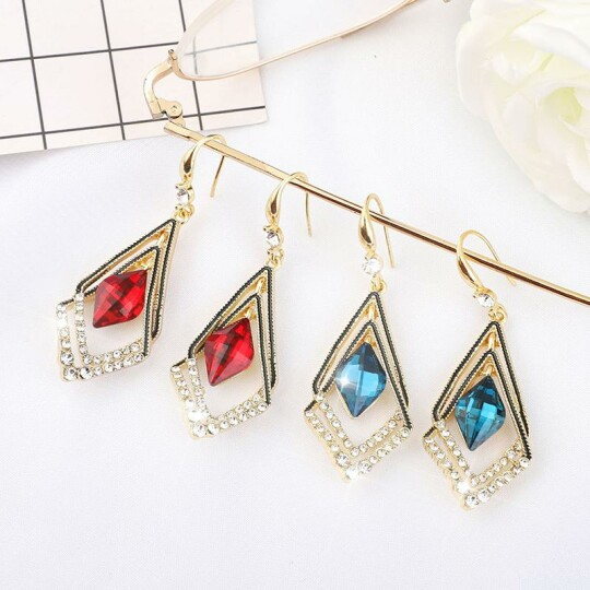 New Year Hot Sale--Rhombus Sapphire Earrings ✨