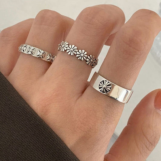 Vintage Daisy Index Finger Silver Ring