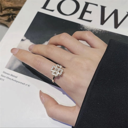 Rotatable Four-leaf Clover Ring