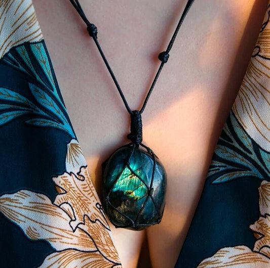 Wrapped dragons heart Healing Labradorite Crystal Energy Necklace